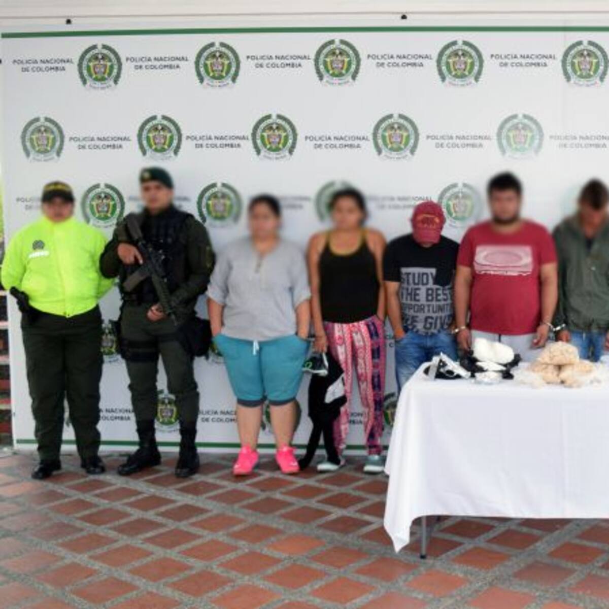 Autoridades capturan presuntos integrantes de la organización los “Flacos"