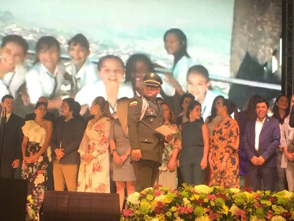 Mezcla de experiencia y juventud, nuevo gabinete de alcalde de Medellín