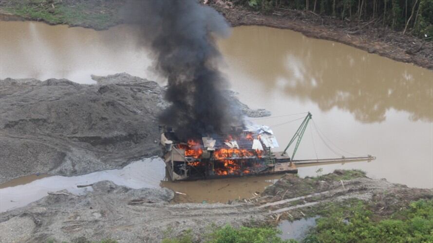Golpe contra la minería ilegal del Clan del Golfo en el Chocó. Foto: Ejército Nacional.