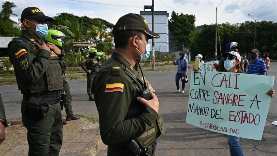 “Si no hay una Fuerza Pública, habrá una guerra civil. Si no hay seguridad, no hay nada”: senadora María Fernanda Cabal . Foto: Getty Images / LUIS ROBAYO