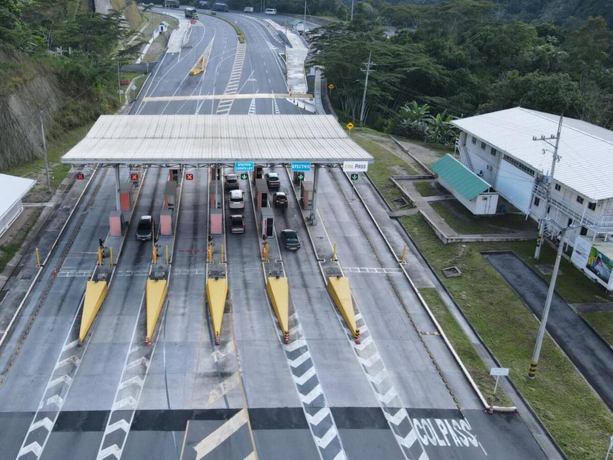 Anuncian cierres parciales en la vía Ibagué – Cajamarca por labores de mantenimiento
