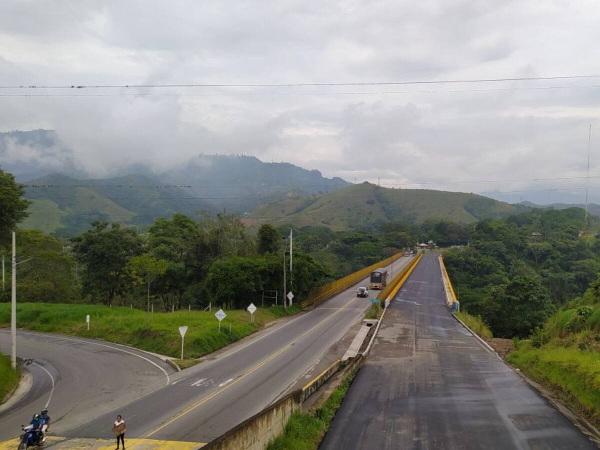 “¿Cuántas personas tienen quemorir en ese puente?”: Valeria Suárez