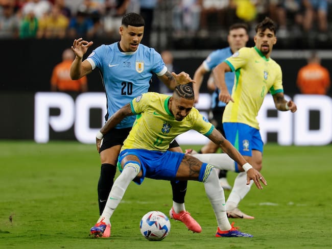Uruguay Vs. Brasil / Getty Images