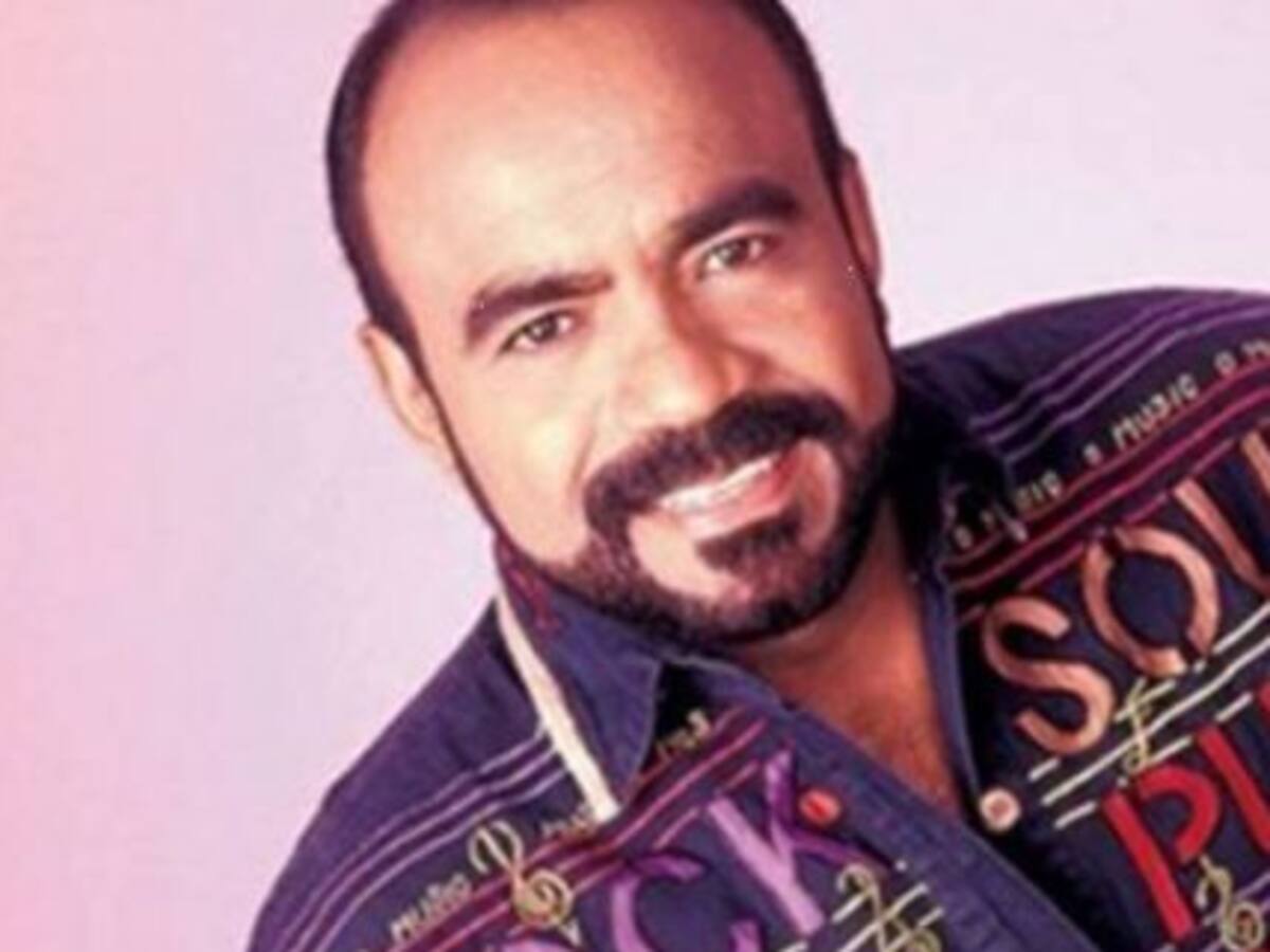 A ritmo de merengue sepultan al "Rasputin" del merengue July Mateo.