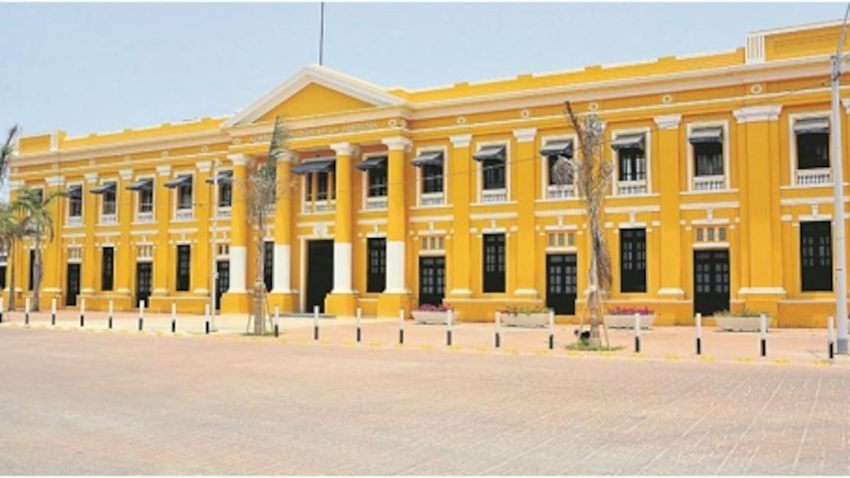 El edificio amarillo de Barranquilla