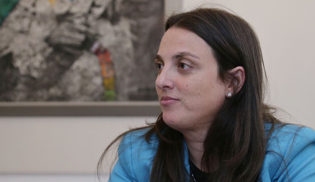 Advierten que "quieren hacerle conejo" a moción de Censura a ministra TIC