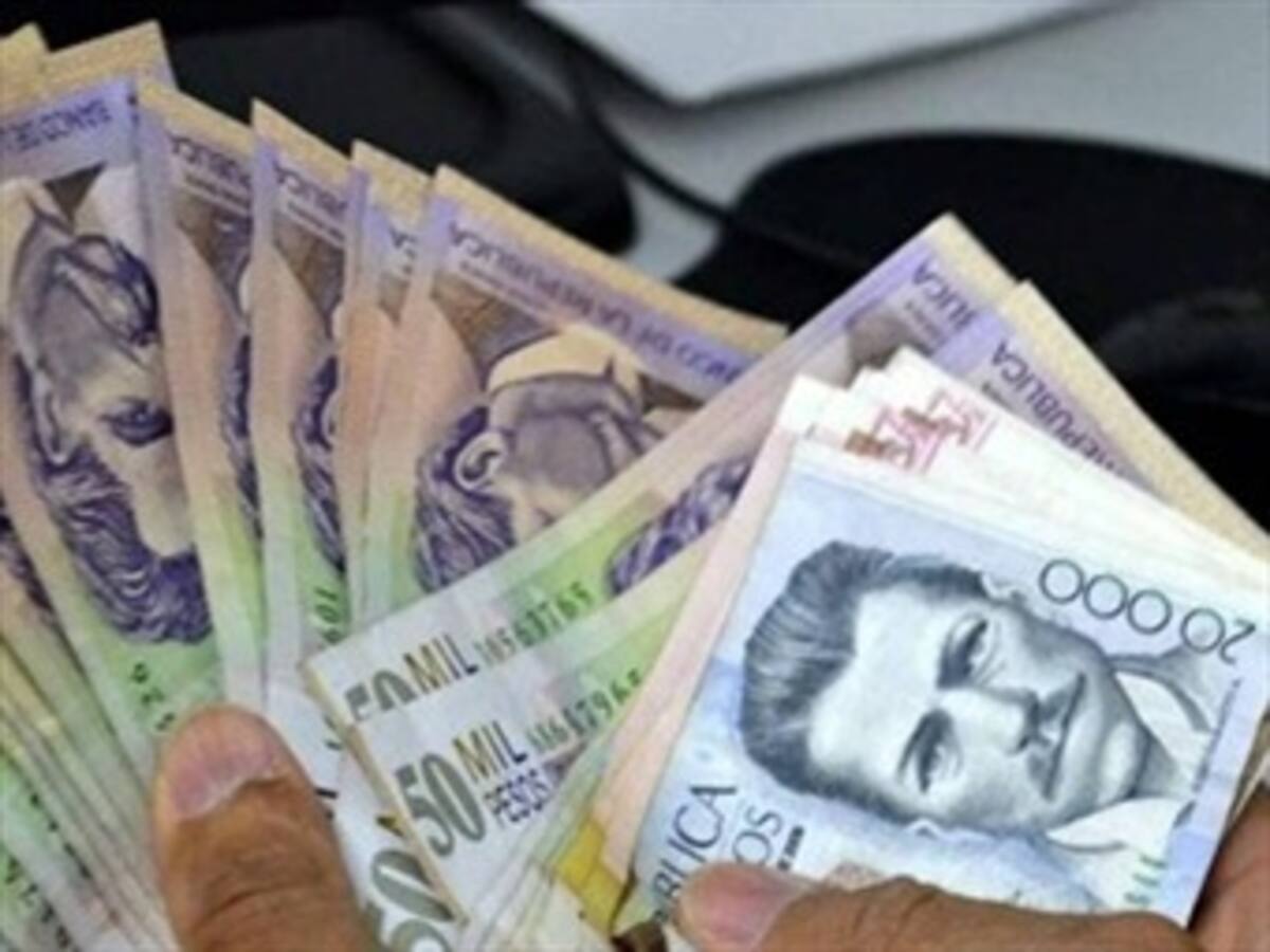 Habría acuerdo sobre salario mínimo entre empresarios y trabajadores