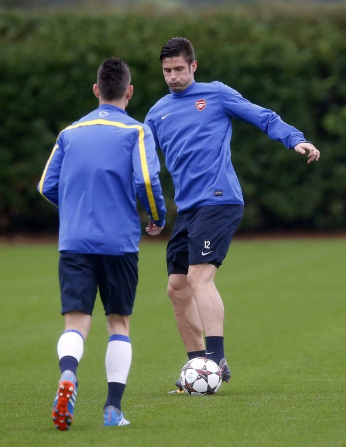 El equipo portugués de los colombianos Martínez y Quintero enfrentará al Zenit ruso y el club inglés se verá con Borussia Dortmund.