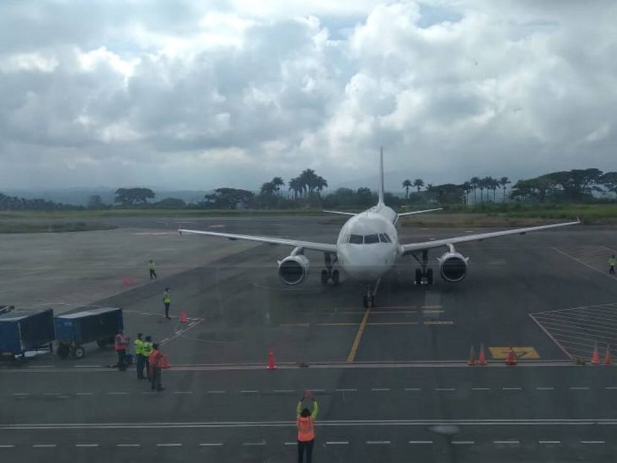 Aerolíneas intensifican protocolos de bioseguridad ante Ómicron