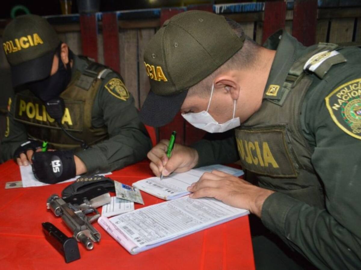Conductores ‘pillados’ en fiesta clandestina