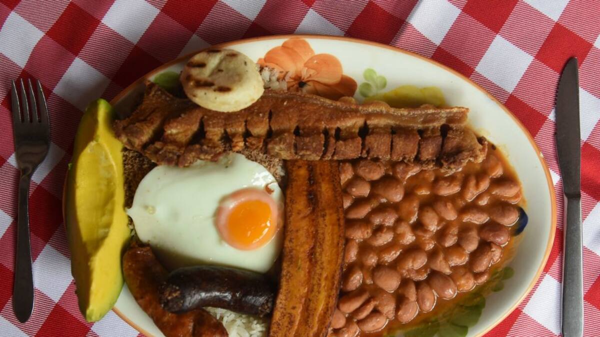 Así es ‘De cero a cuatro mil ochocientos’ el libro que realza la gastronomía colombiana