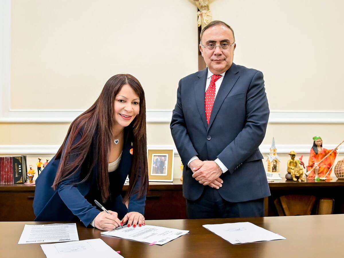 Radican proyecto de ley ‘Cero Arandelas’ para eliminar cobros adicionales de energía