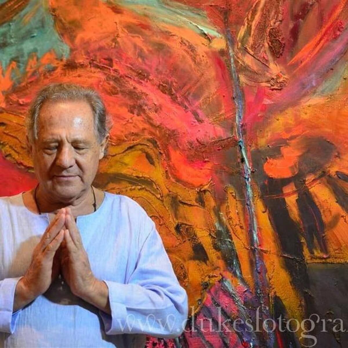 Cooperación Española inaugura exposición “Una nueva piel. Devenir”, de Camilo Calderón