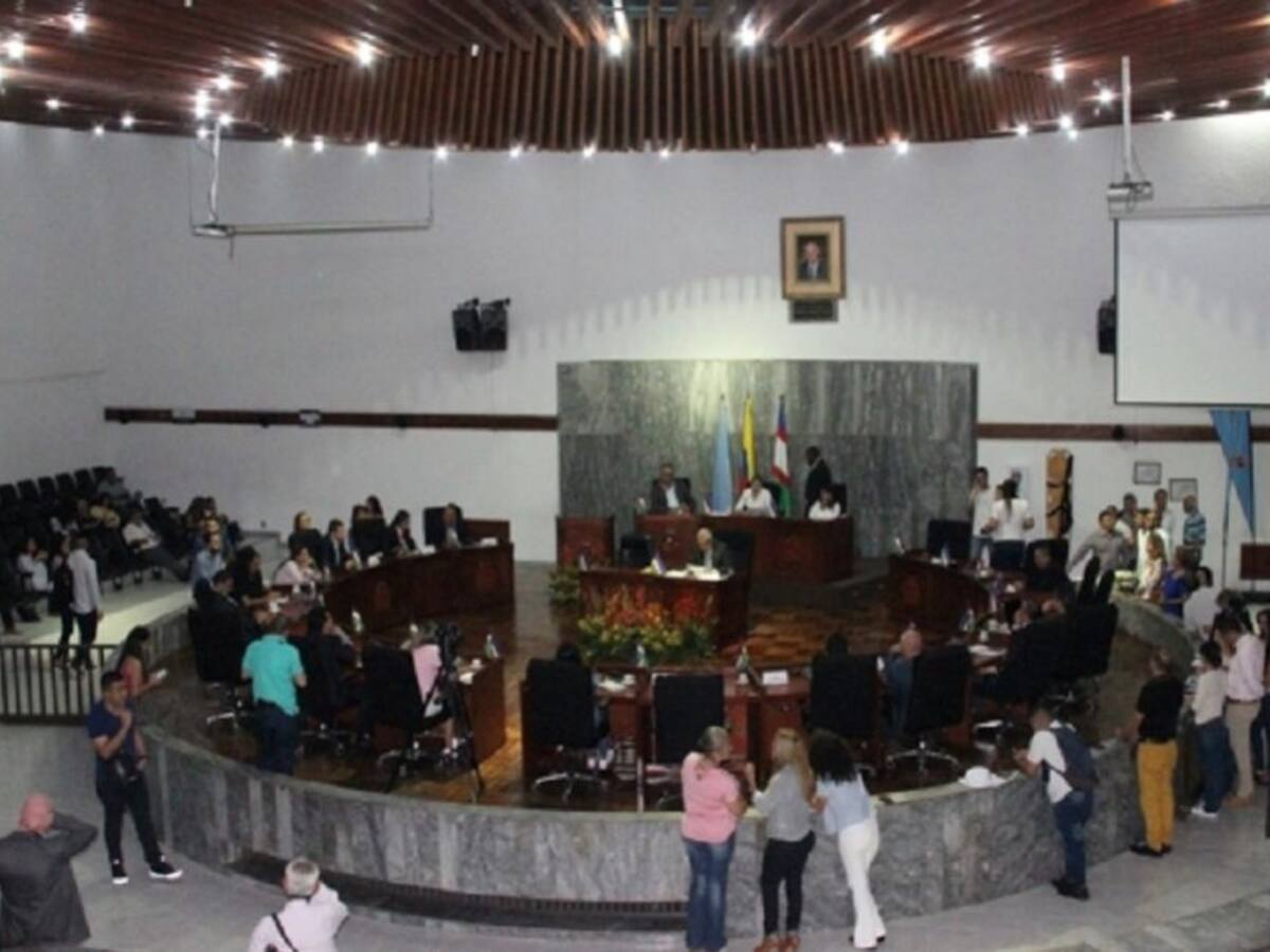 “Hay temas más importantes que la forma de vestir”, Roberto Ortiz