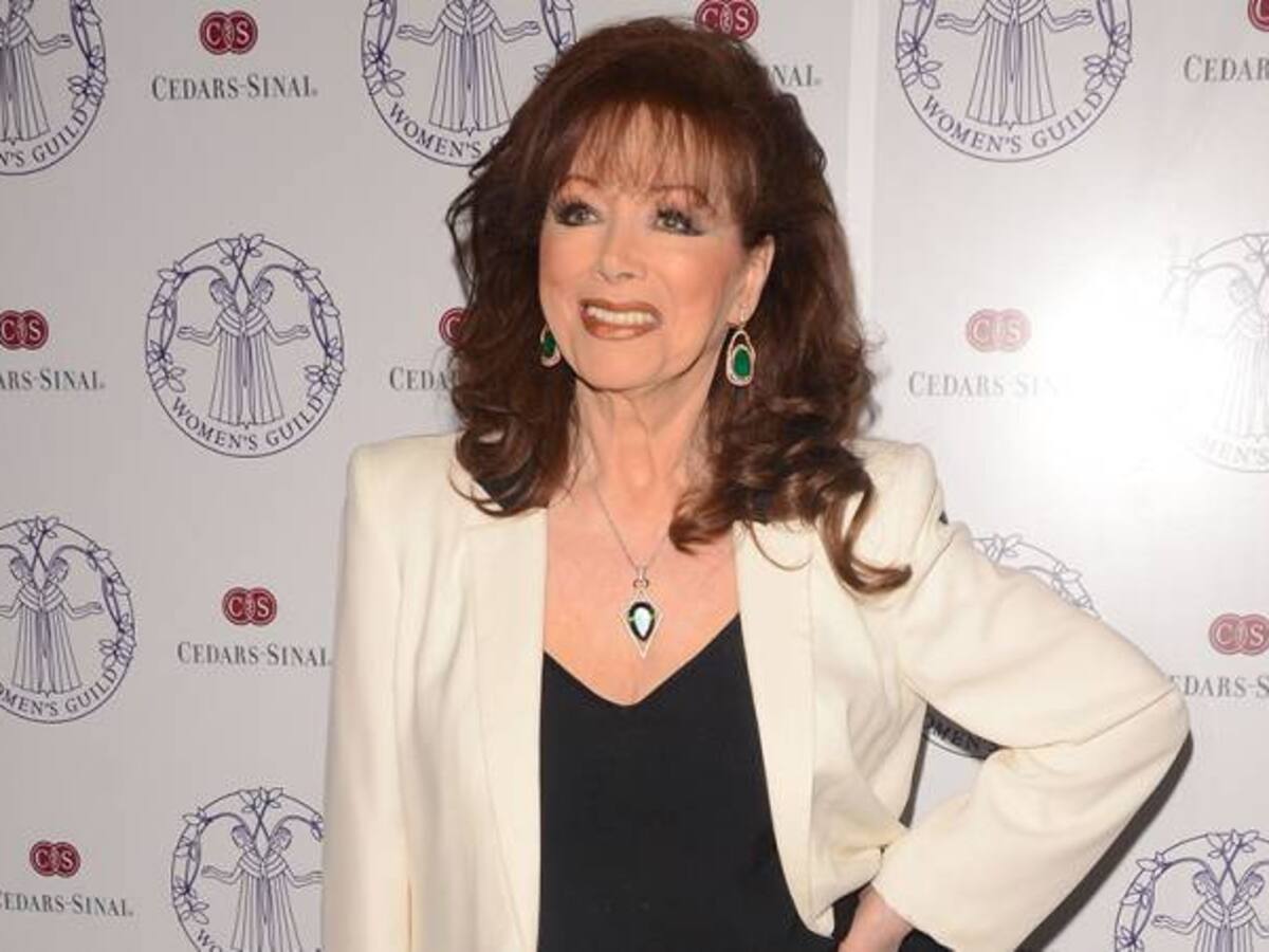Jackie Collins planeaba revelar un 'amor secreto' con un 'muy famoso' antes de morir