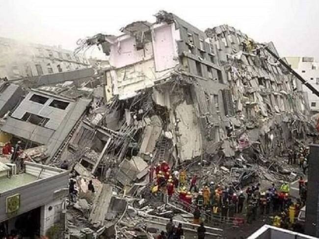 Impactantes imágenes del terremoto que sacudió a China y dejó 14 heridos