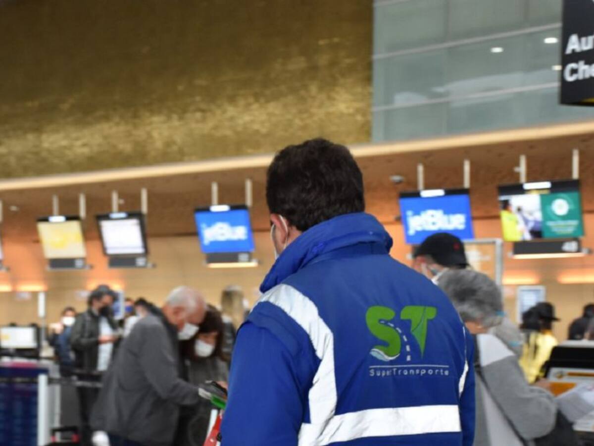 Supertransporte formula cargos a Ultra Air por publicidad engañosa