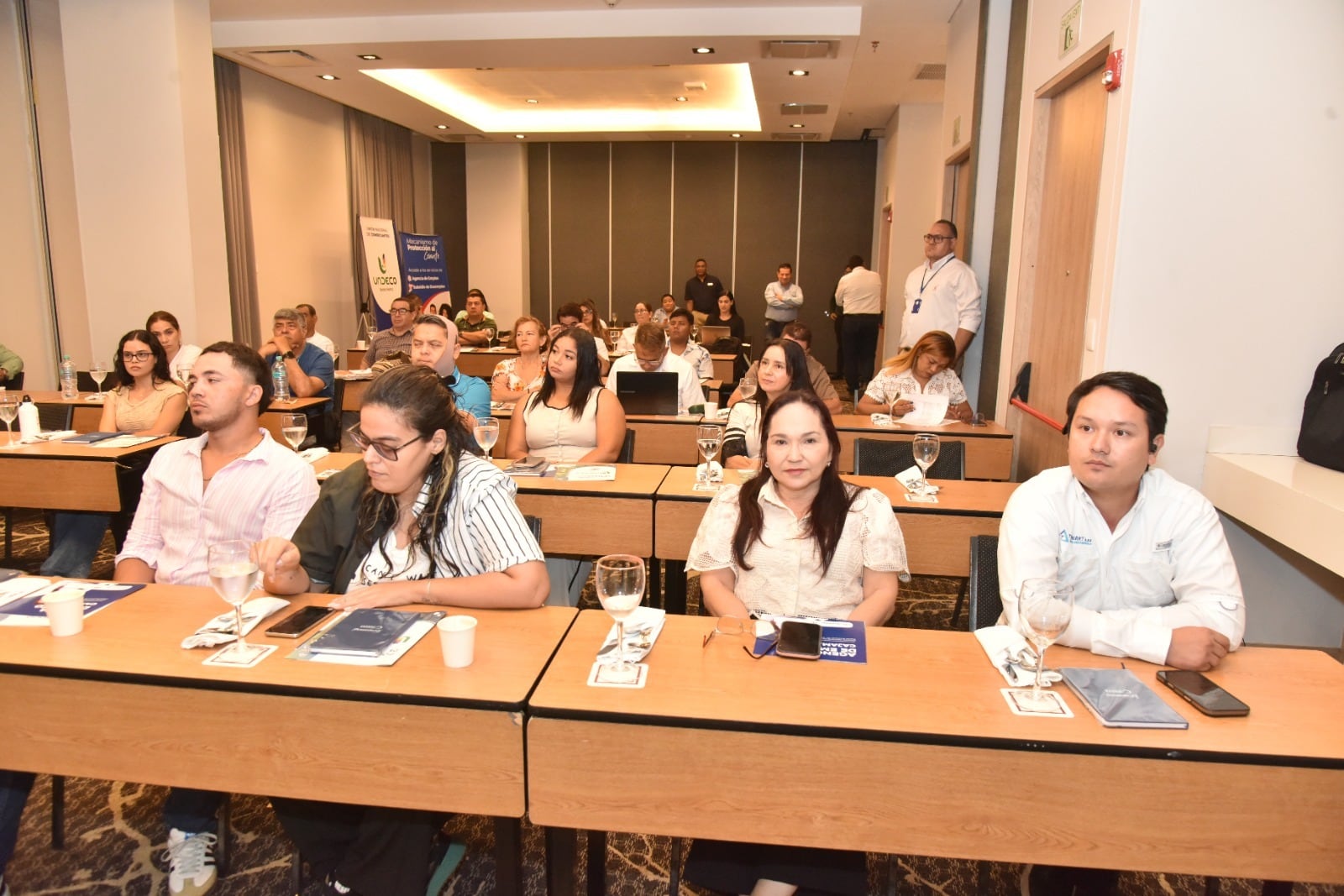 Undeco Santa Marta solicita diálogo para revisar impacto del impuesto saludable a los comerciantes/ UNDECO