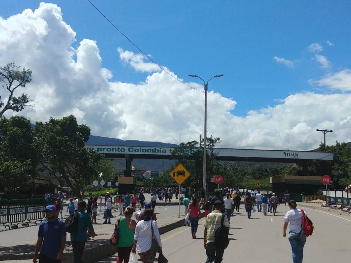 Casas de divisas en la zona de frontera piden al gobierno abrir la frontera