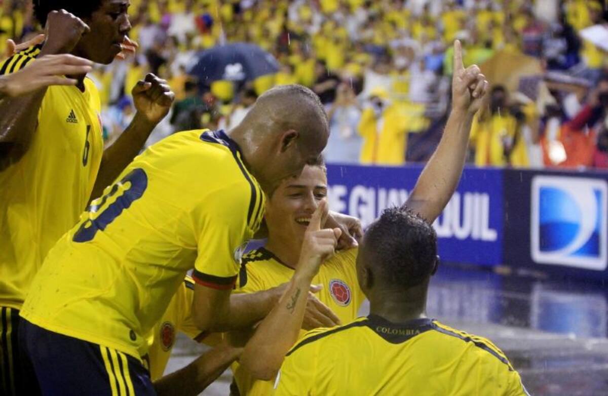 James Rodríguez fue el autor del gol de la victoria que emociona a los hinchas que ya sueñan con el Mundial Brasil 2014.
