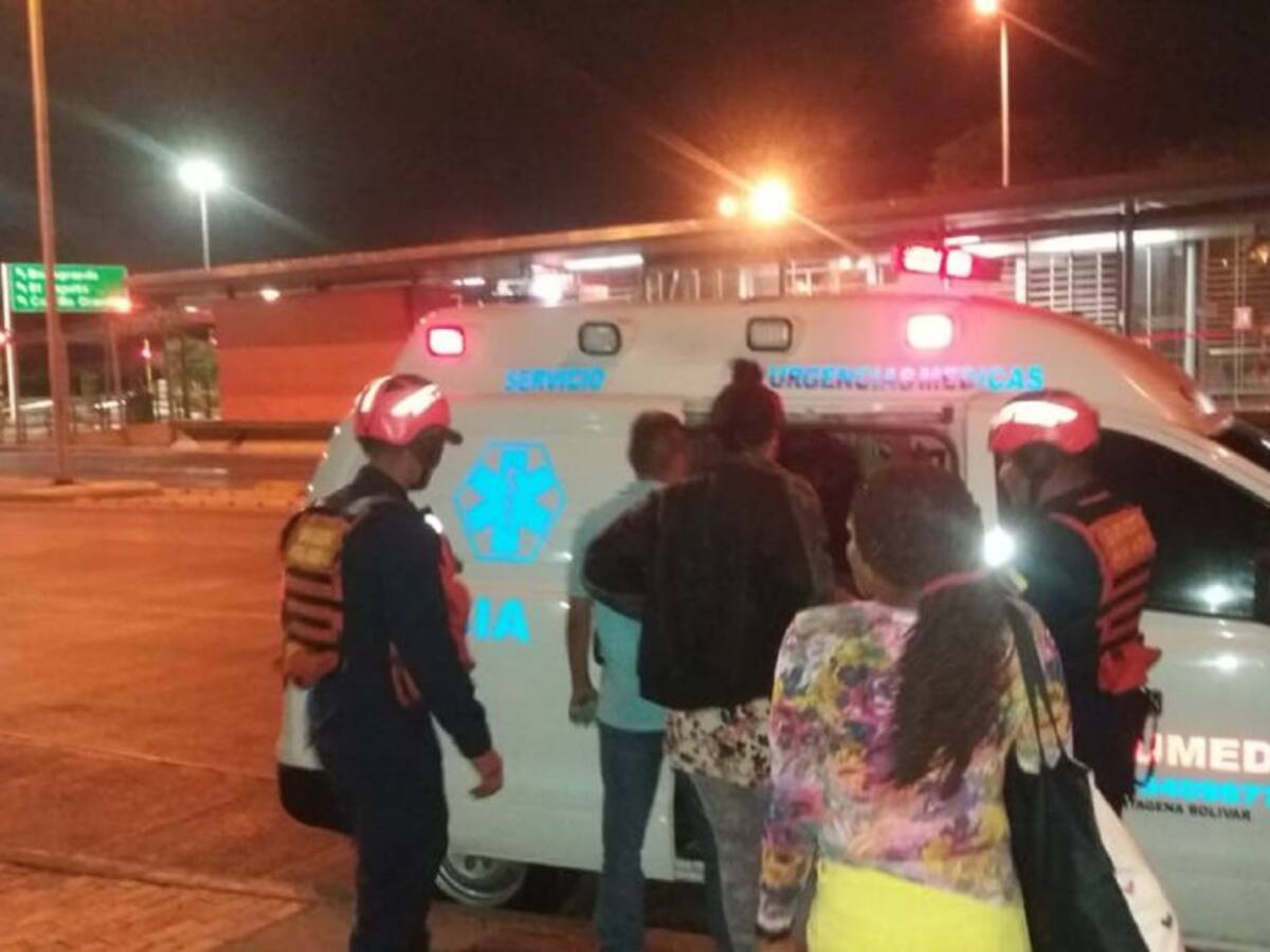 Armada participa en rescate de embarazada en zona insular de Cartagena