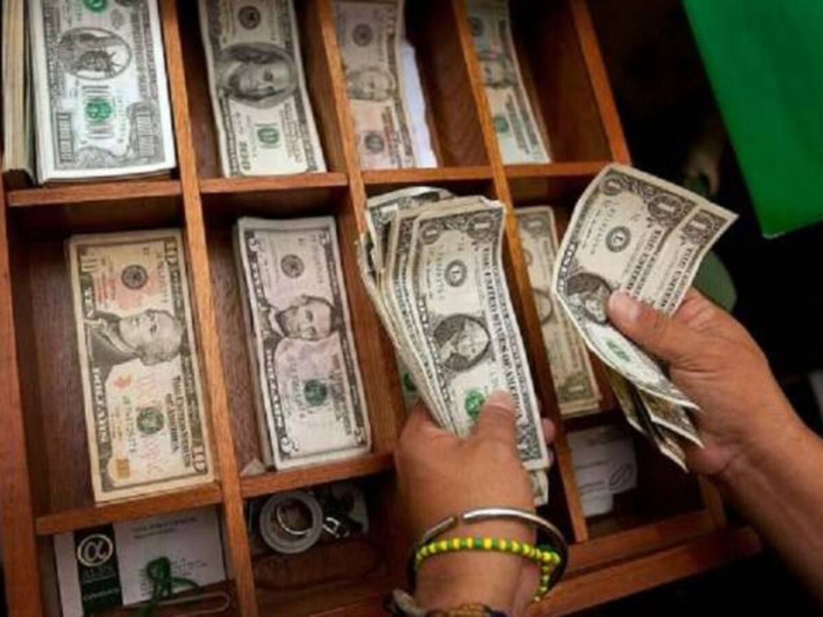 Universidad Distrital pagó doble pensión a funcionarios