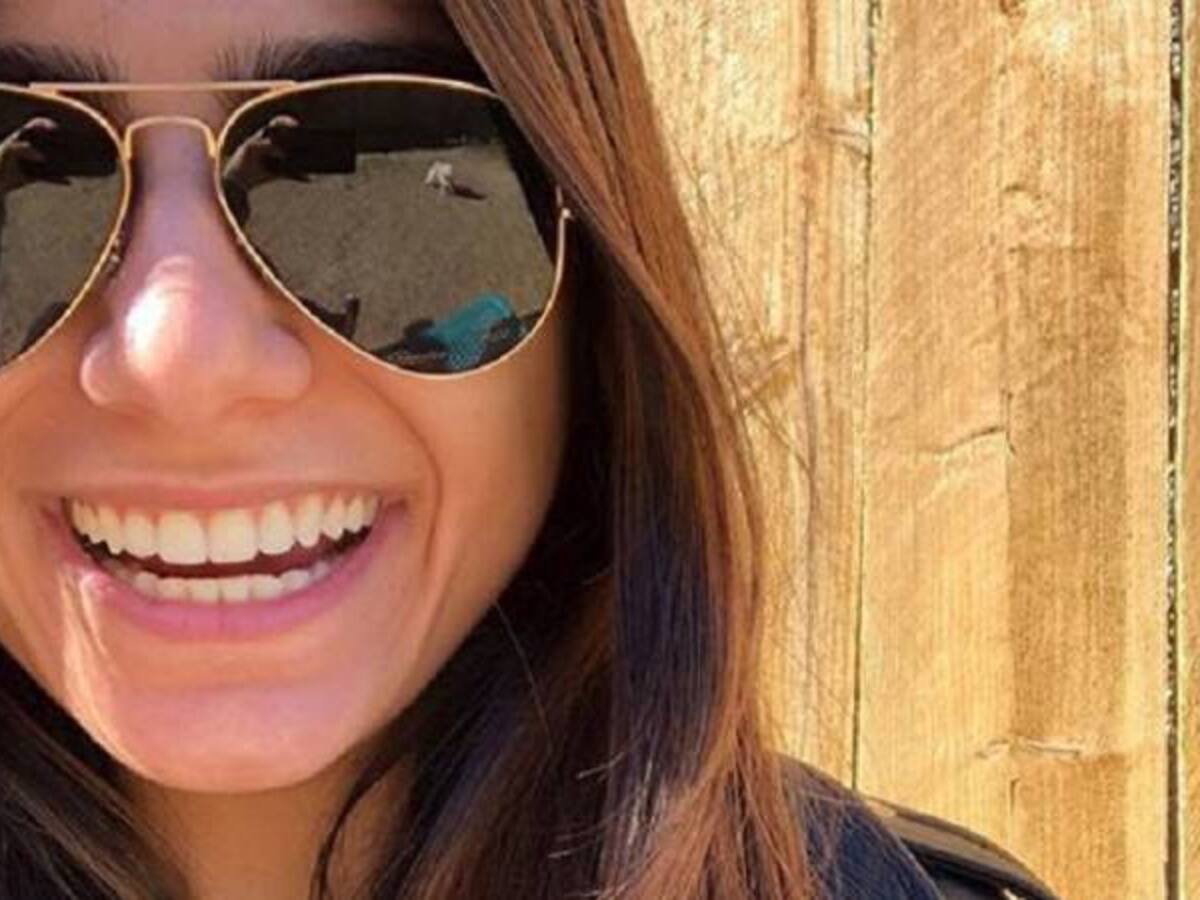 Mia Khalifa y su cubierta de pizza