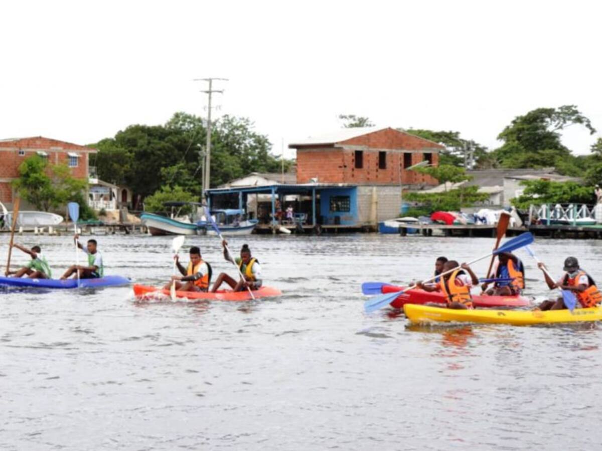 Barú en Cartagena vivió jornada de canotaje