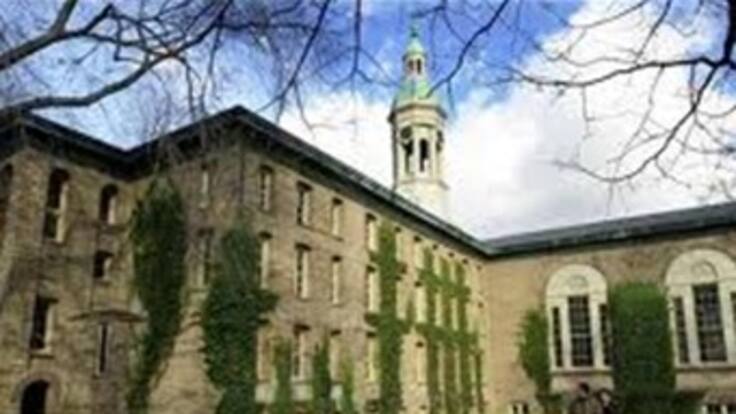 Resumen 11:00 am: Evacúan Universidad de Princeton por amenaza de bomba