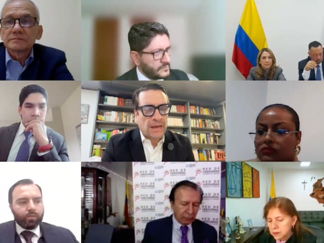 Reapareció desde Nicaragua, el exdirector del Dapre, Carlos Ramón González en la audiencia de acusación. Foto: Tomada de la audiencia.