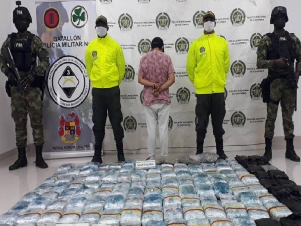 En Cali capturan a un hombre con más de 100 kilos de marihuana creepy