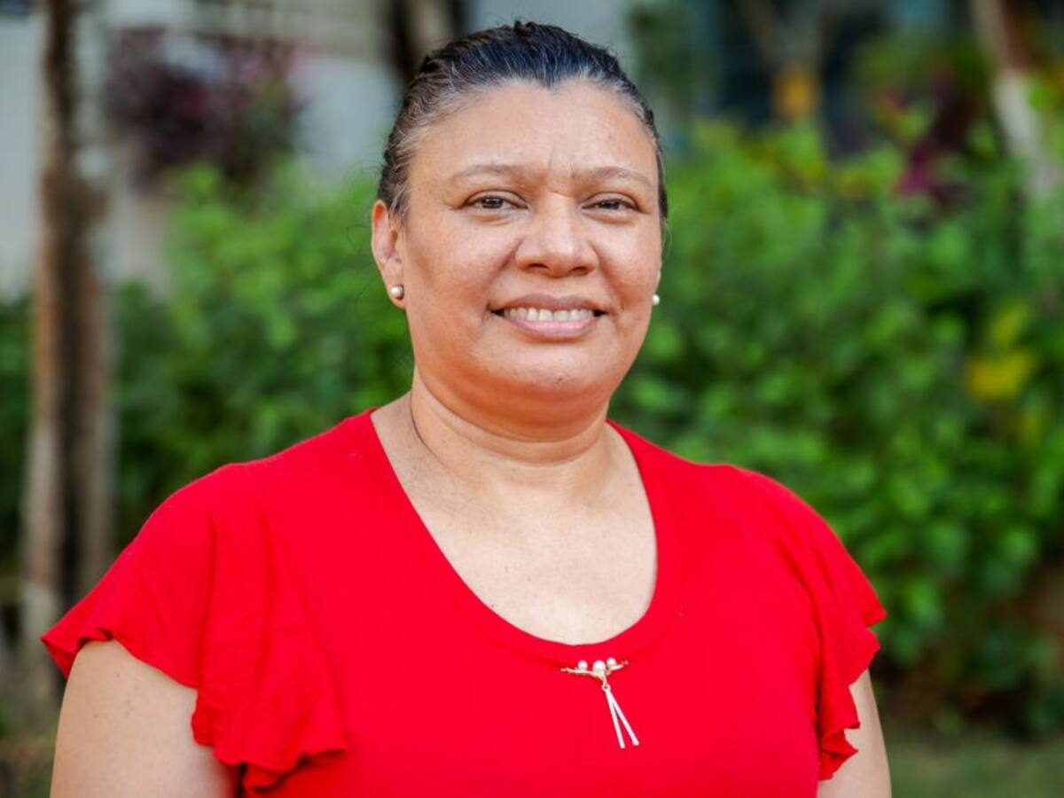 Con presentación de su libro UTB rindió homenaje póstumo a Netty Huertas