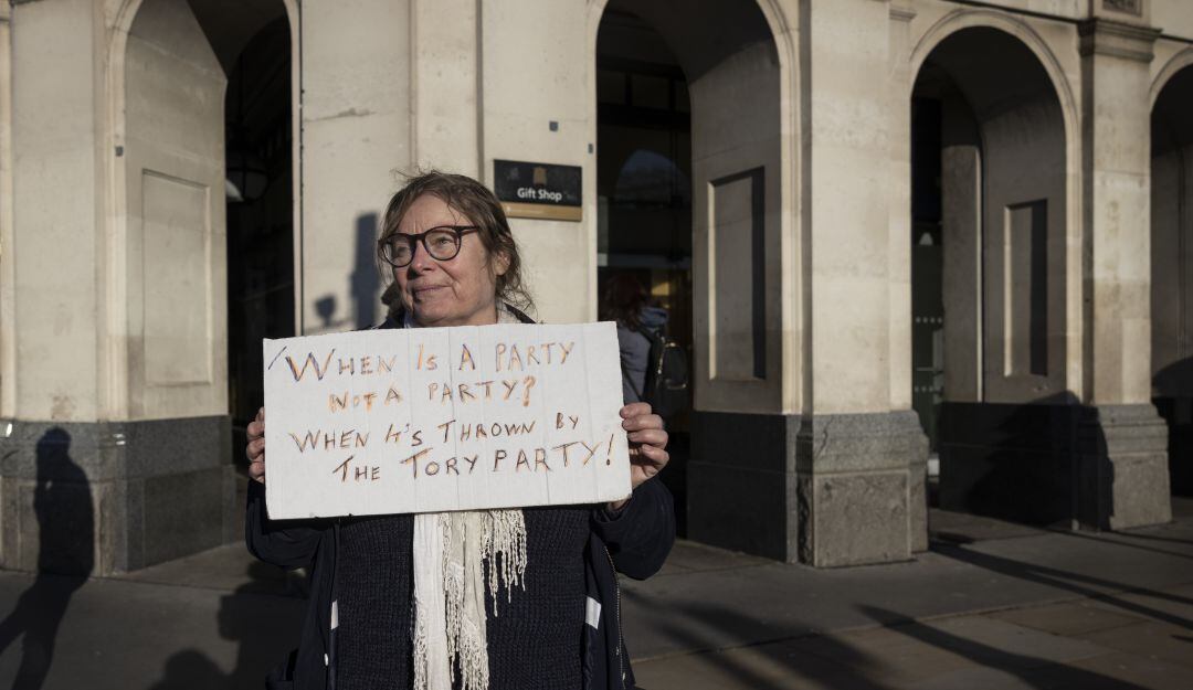 Protestas contra las fiestas de Boris Johnson