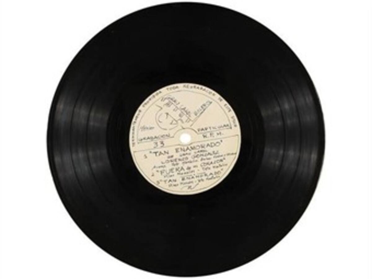 Celina Restrepo, la abuelita de 78 años que ha compuesto 78 canciones.