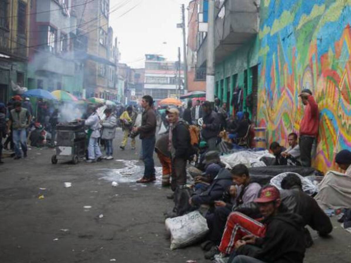 Los Habitantes de calle no los estamos importando, los estamos tirando de nuevo a la calle: Eduardo Mejía