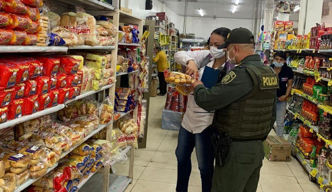 Operativos en tiendas y supermercados de Caldas