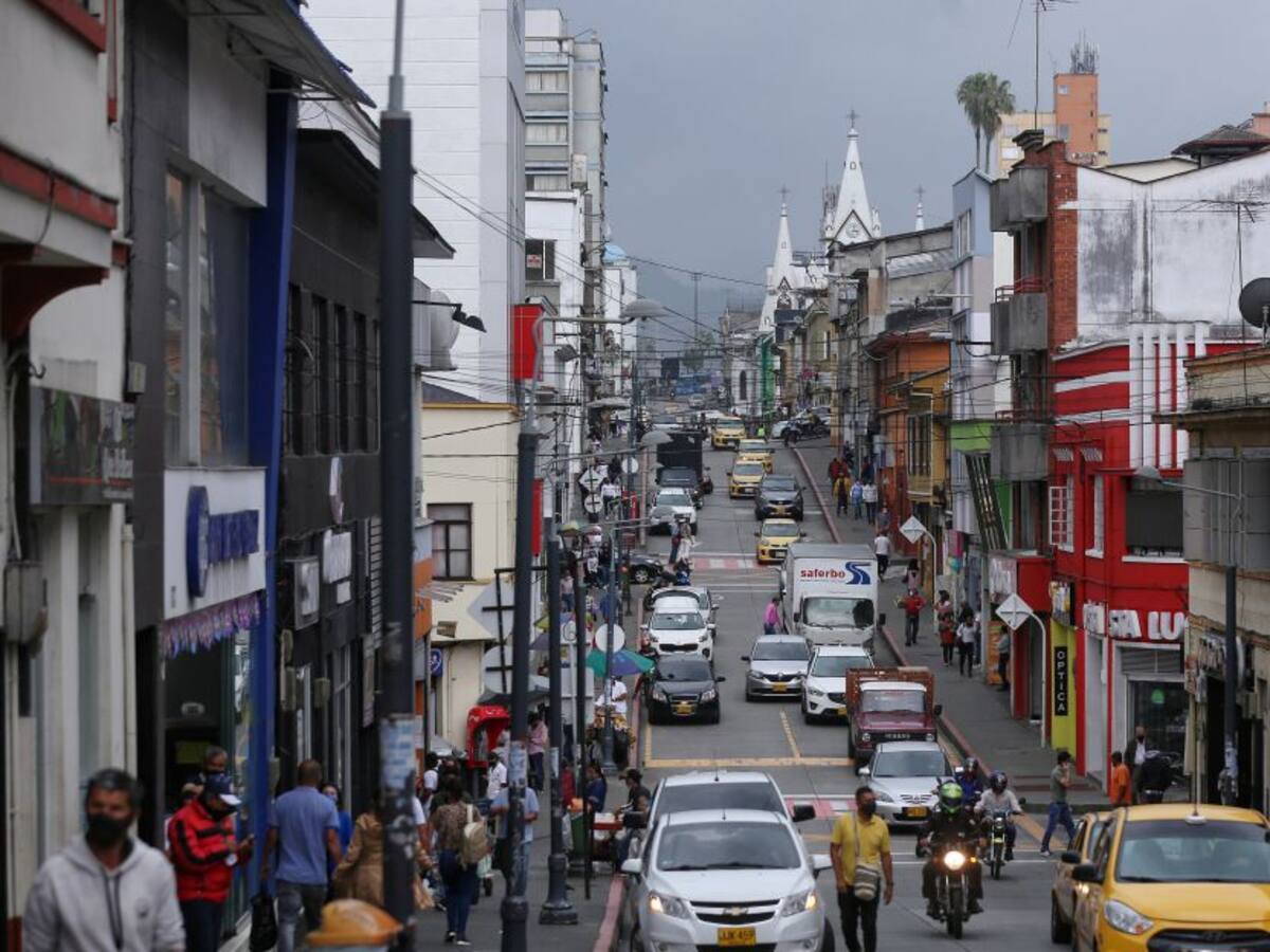 Cifras ciudad por ciudad: camas UCI y vacunados