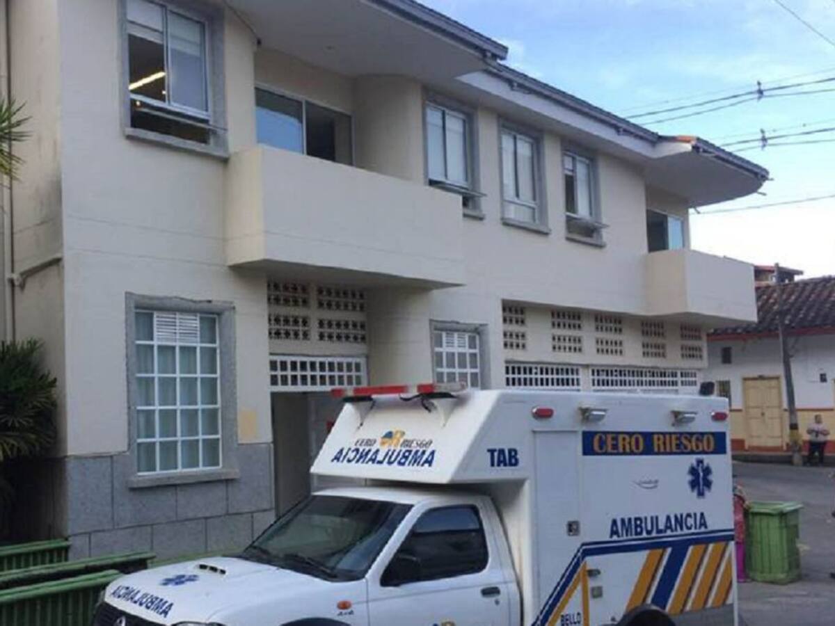 El Hospital de Titiribí le debe nueve quincenas a sus empleados