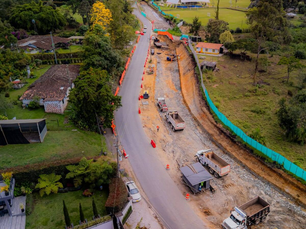 Cerrarán un kilómetro de la vía San Nicolás-La Ceja por obras del corredor Llanogrande-Canadá