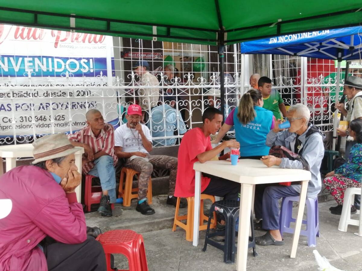 Fundación Vida Plena, 22 años atendiendo adultos mayores abandonados y habitantes de calle