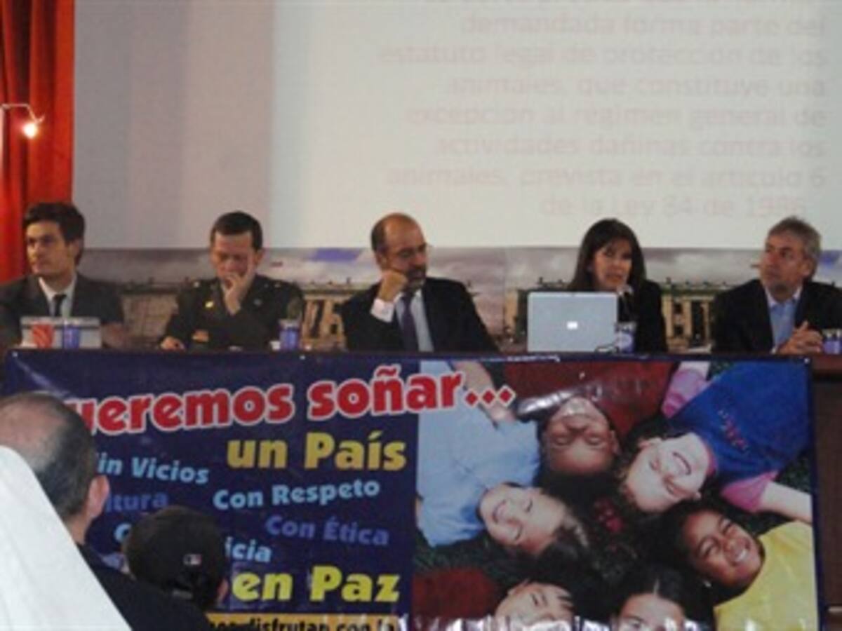 Proponen un referendo contra el maltrato animal