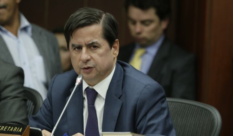 Ministro del Interior, Juan Fernando Cristo.