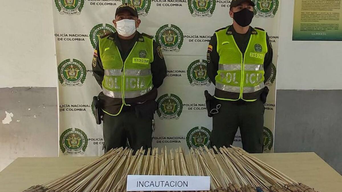 Incautan 384 voladores explosivos en Zona Bananera