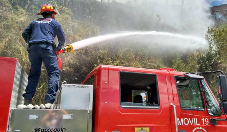 Bomberos sin personal para atender emergencias en Armenia