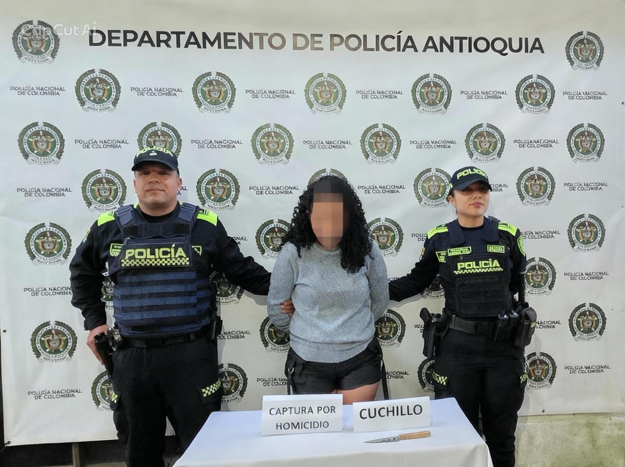 Mujer capturada por el homicidio de su pareja sentimetal en E Carmen de Viboral - foto policía