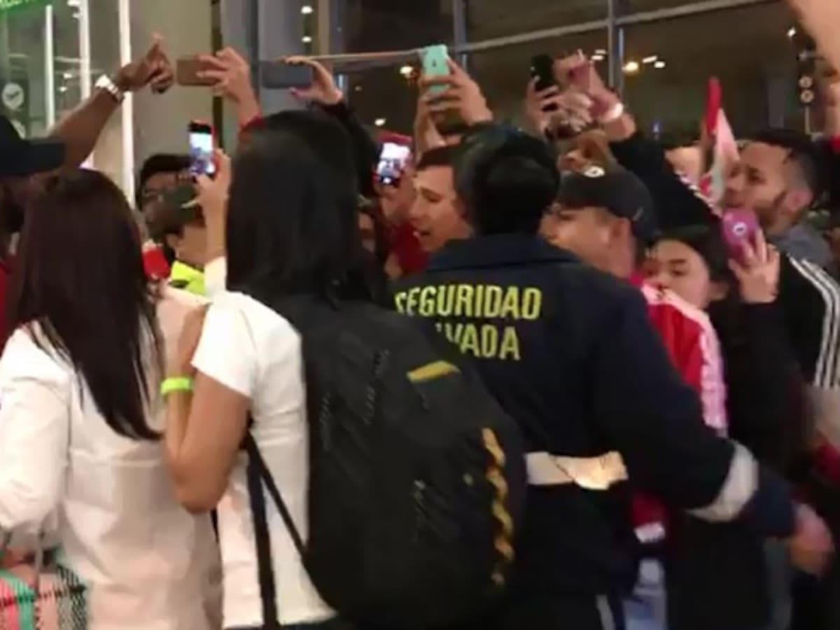 Así recibió la afición del América a Armero tras la llegada del equipo a Bogotá