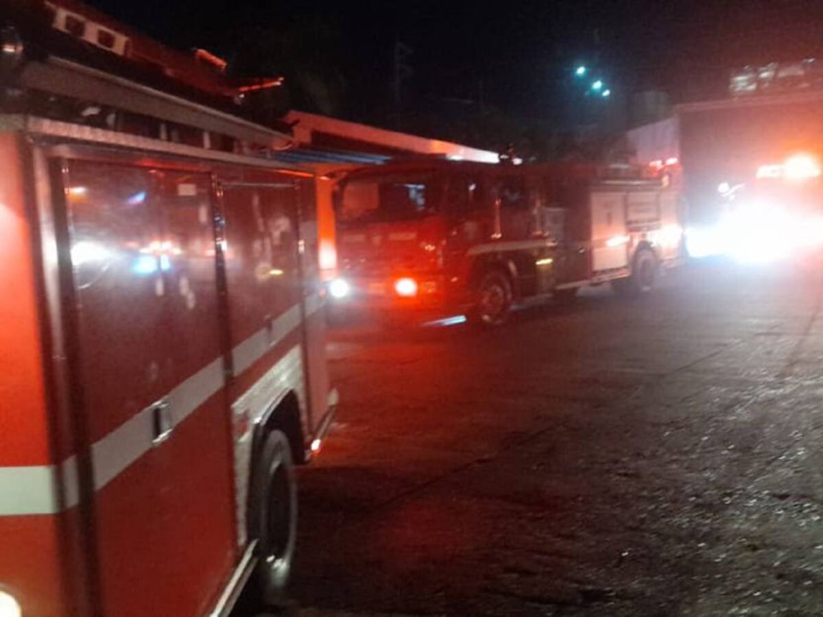 Incendio estructural consumió una bodega en el sector de Picaleña