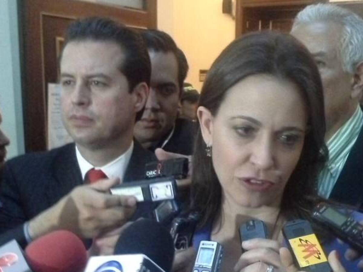 Fuerzas oscuras se han concentrado en Venezuela para fortalecer a Maduro: María Corina Machado