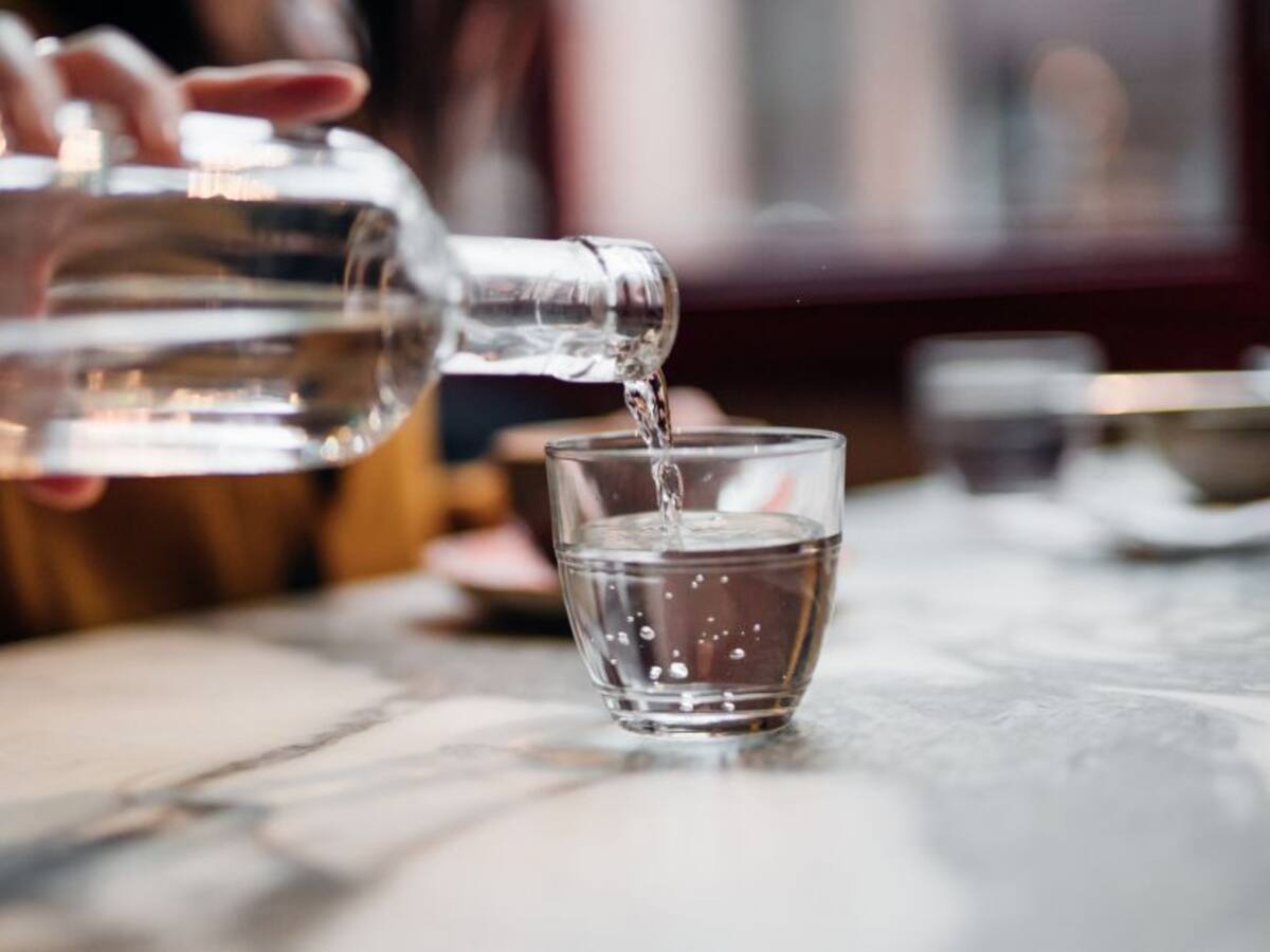 Los problemas de salud por beber agua en exceso