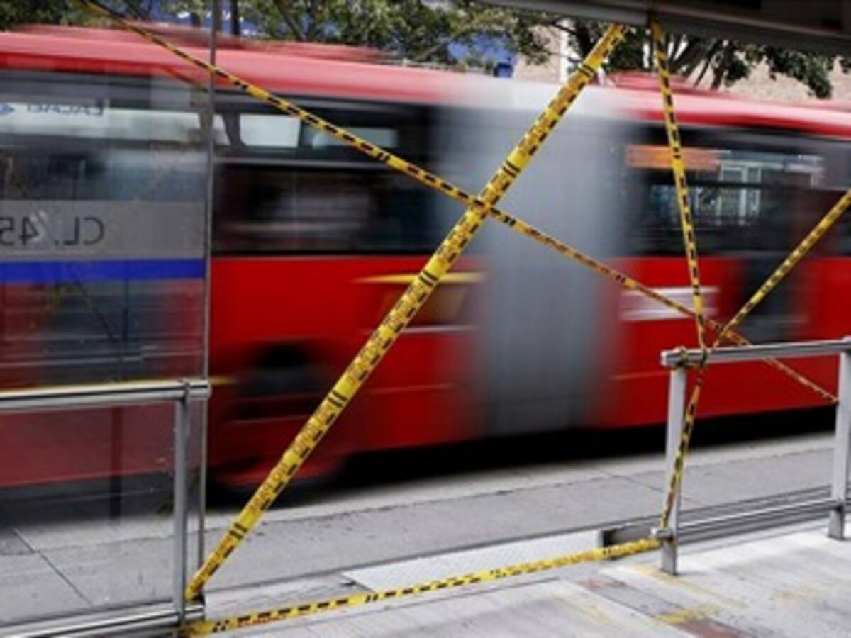 Querella contra vándalos que atacaron el sistema ya fue presentada: Transmilenio a Garzón